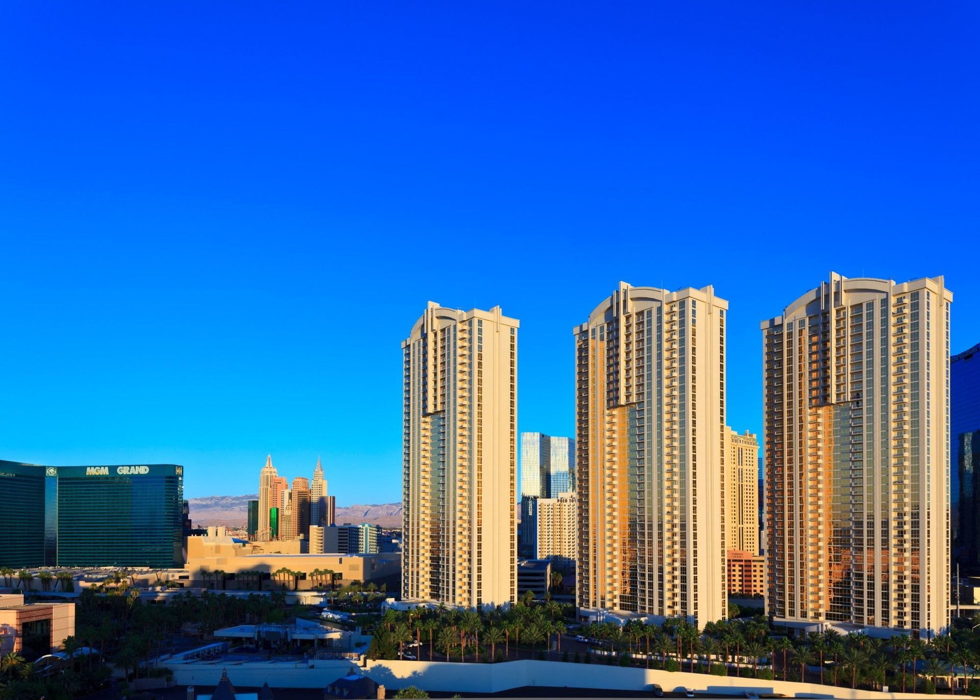 The Signature At Mgm Grand - All Suites Las Vegas Exterior photo